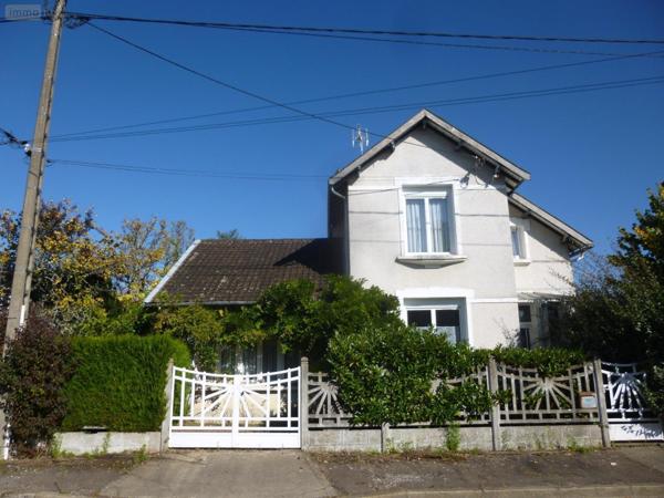Maison individuelle à vendre à Cosne-Cours-sur-Loire dans la Nièvre (58200), ref : ST 265