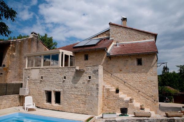 Belle maison en pierre avec piscine, 3 chambres, 10min Prayssac