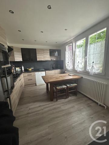 Maison à vendre  8 pièces - 160 m2 LE THILLAY - 95