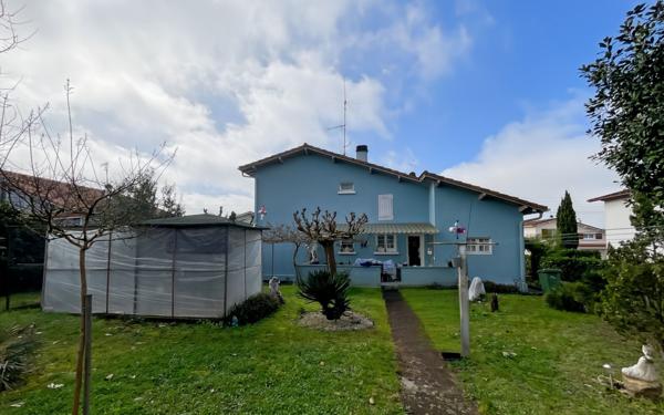 Maison à vendre    5 pièces •  Mont-de-Marsan