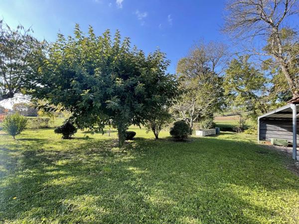 Dpt Lot (46) À vendre - Maison individuelle 5 pièces (2 chambres) avec jardin à Montcuq