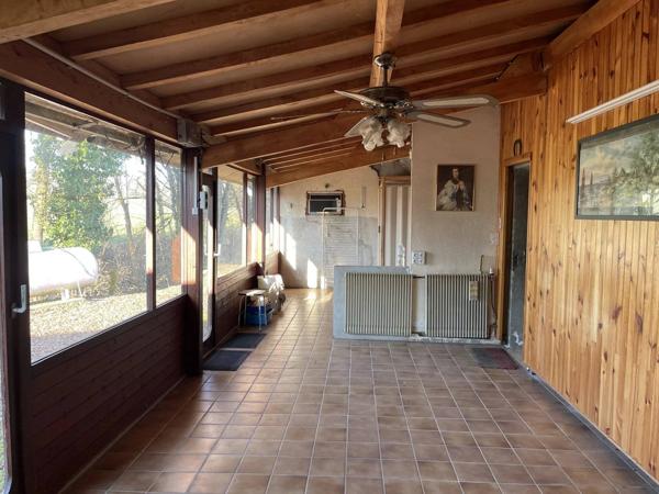 Dpt Lot (46) À vendre - Maison individuelle 5 pièces (2 chambres) avec jardin à Montcuq