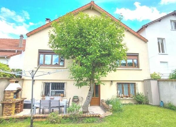 Maison à vendre    5 pièces •  Les Pavillons-sous-Bois