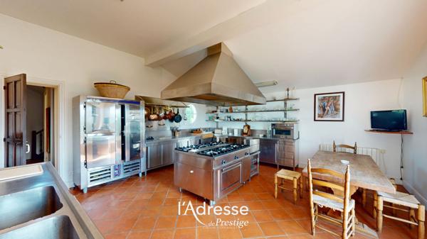 Demeure de prestige 12 pièce(s) 610 m2