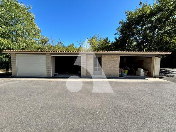 Maison 11 pièces 272 m2