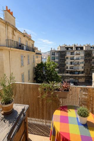 Duplex avec terrasse – Marseille Vieux-Port / Hôtel de Ville