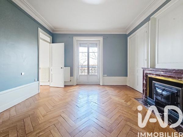 Location appartement 4 pièces 121 m² Lyon 1