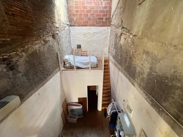 Vente                                                      Immeuble
                        
                     5 pièces                      120 m2                     à Perpignan