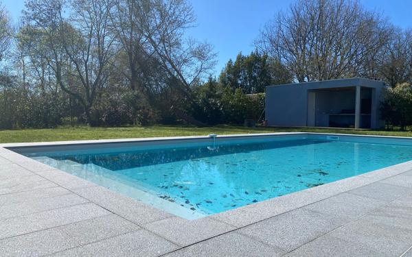 Maison à vendre    5 pièces •  Sadirac