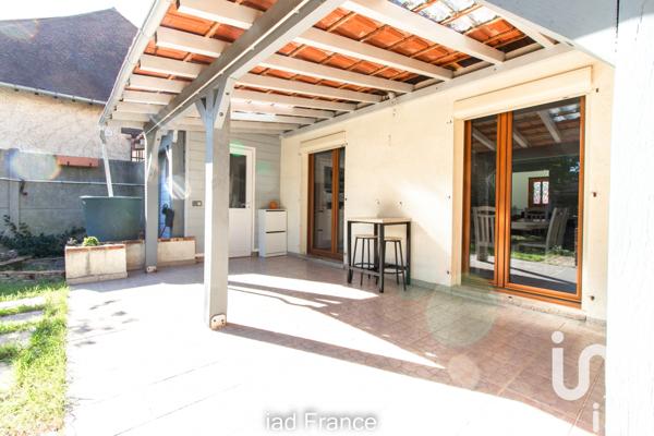 Maison à vendre 6 pièces 110 m² Les Mureaux