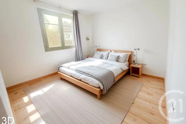 Appartement F6 à vendre  7 pièces - 135 m 2   MIMIZAN  - 40