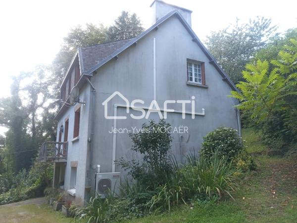 EXCLUSIVITE - CHATEAUNEUF DU FAOU (29520) ; Retirée en environnement calme et boisé, à 5mn des toutes commodités.