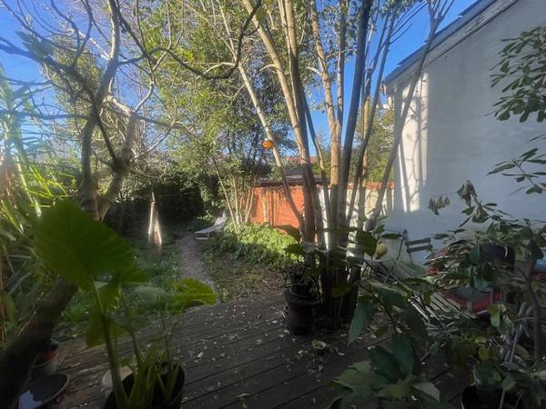 Immeuble à vendre à Bordeaux (33800)