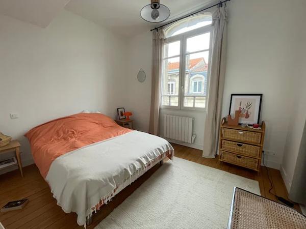 Immeuble à vendre à Bordeaux (33800)