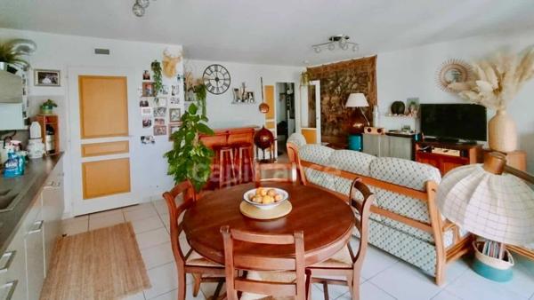 Appartement à vendre 3 pièces THOIRY (01) - 75m2 avec jardin privatif, terrasse et garage