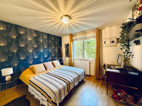 Appartement à vendre 3 pièces THOIRY (01) - 75m2 avec jardin privatif, terrasse et garage