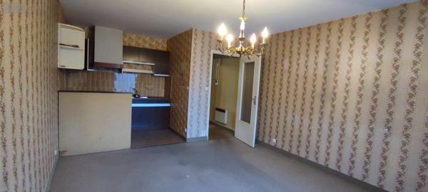 Appartement à vendre à Redon en Ille-et-Vilaine (35600), ref : 143/227A   
CENTRE VILLE