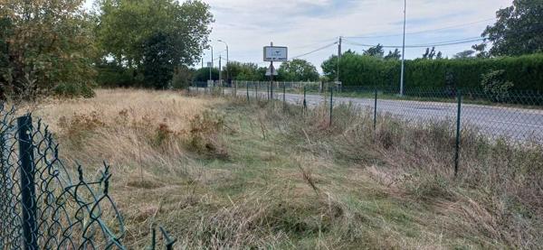 CORBAS – TERRAIN CONSTRUCTIBLE 570 m² – 140 000 €
