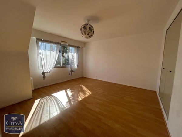 Maison à louer 6 pièces 149.96m²