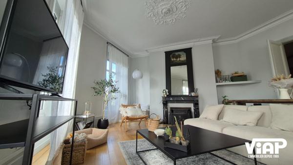 Magnifique appartement place Jourdan , Limoges