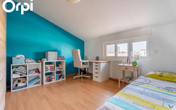 Appartement à vendre    4 pièces • 113,81 m2 Villeurbanne