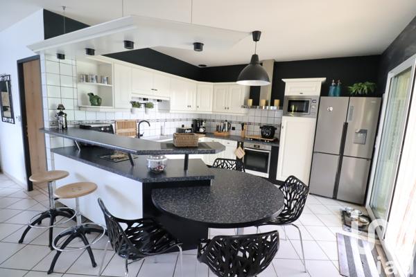 Maison à vendre 6 pièces 150 m² Lezoux