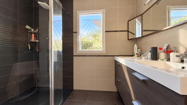 EXCLUSIVITE MAISON CONTEMPORAINE PLAIN PIED 5 CHAMBRES Saint rogatien