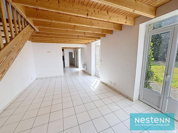 Vente d'une maison en pierres avec grand dépendance à Hénansal