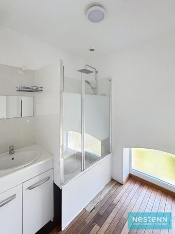 Vente d'une maison en pierres avec grand dépendance à Hénansal