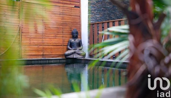 Maison 5 pièces de 100 m² à Saint-Joseph (97480)