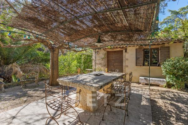 Propriété historique sur parc privé de 9000m2