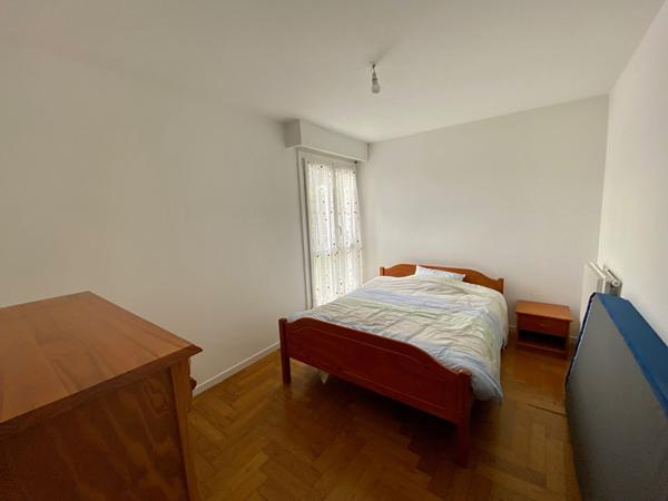 Appartement Les Clayes Sous Bois 3 pièce(s) 63 m2 avec cave et parking