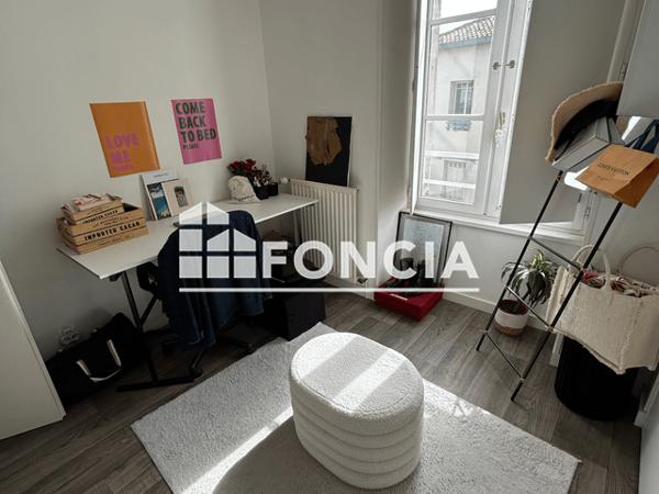 Location Appartement 3 pièces 54.09 m² - 1ER ETAGE - PORTE 3 Niort 79000