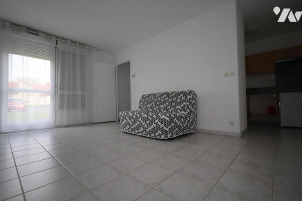 APPARTEMENT DE TYPE STUDIO AVEC PLACES DE PARKING PRIVEES