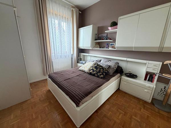 Maison 8 pièces 221 m2