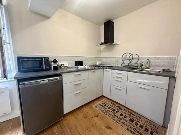 Location                                                      Appartement
                        
                     2 pièces                      38 m2                     à Dinan