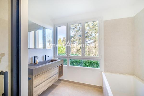 Appartement à TASSIN-LA-DEMI-LUNE, 69160 - 3 pièces 74m²