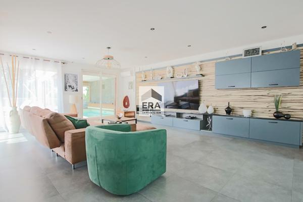 Maison d'architecte avec piscine Saint Germain Les Corbeil 6 pièces 245m2