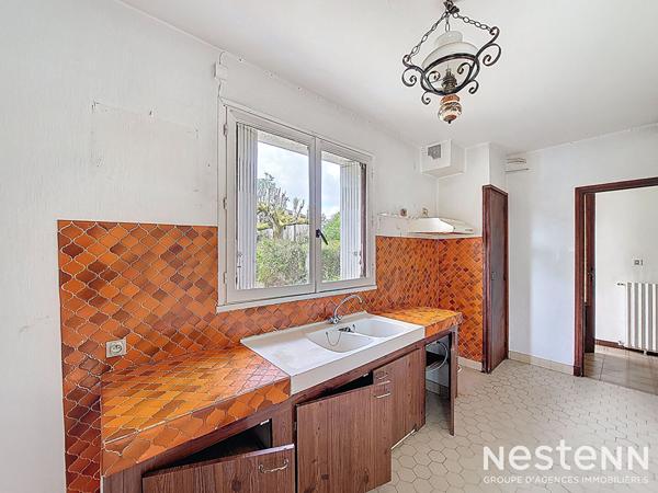 À vendre Maison de 220 m² avec jardin et double garage, en plein centre de Condom