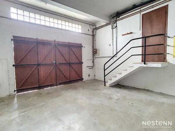 À vendre Maison de 220 m² avec jardin et double garage, en plein centre de Condom