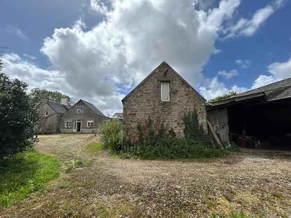 SAINT-VOUGAY - Maison de campagne Saint vougay
