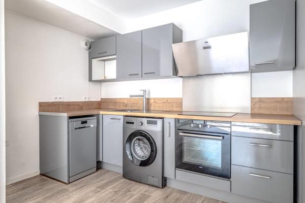 Appartement 2 pièces proche RER D et Métro ligne 15