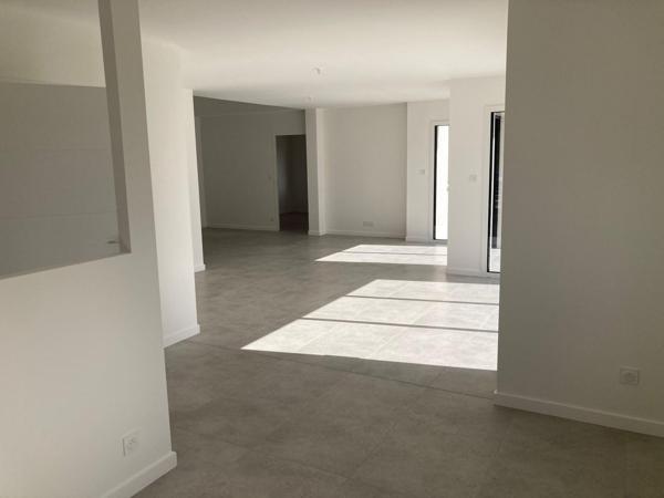 SUPERBE MAISON NEUVE ( FRAIS DE NOTAIRES 3 % )