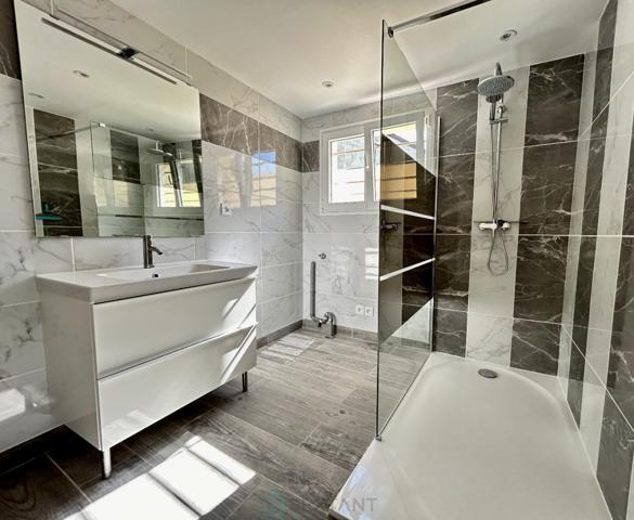 CHARMANT PLAIN PIED DE 126M2.