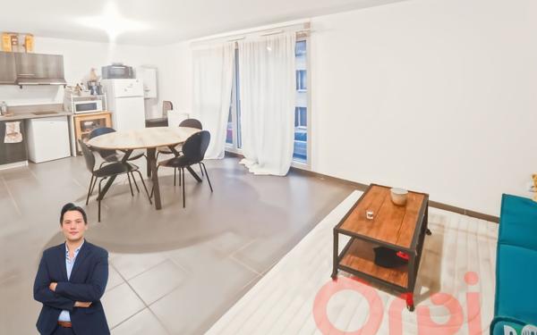 Appartement à vendre    1 pièce • 38,04 m2 Pont-de-Metz