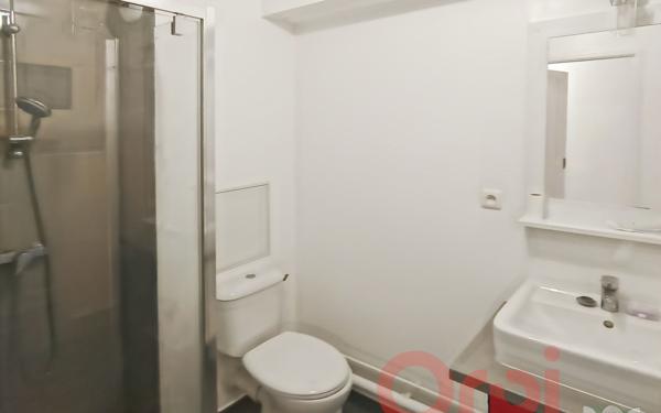 Appartement à vendre    1 pièce • 38,04 m2 Pont-de-Metz