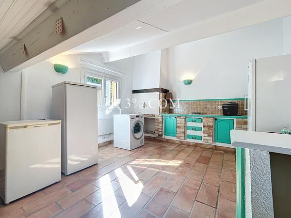 Maison 8 pièce(s) 4 chambre(s) 182.45 m²