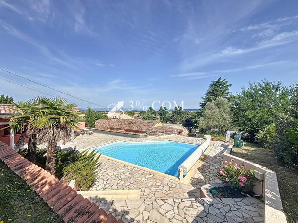 Maison 8 pièce(s) 4 chambre(s) 182.45 m²