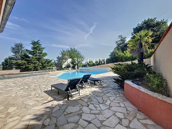 Maison 8 pièce(s) 4 chambre(s) 182.45 m²