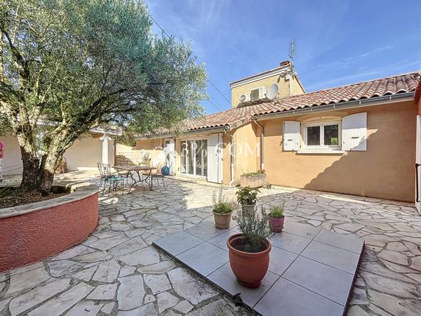 Maison 8 pièce(s) 4 chambre(s) 182.45 m²